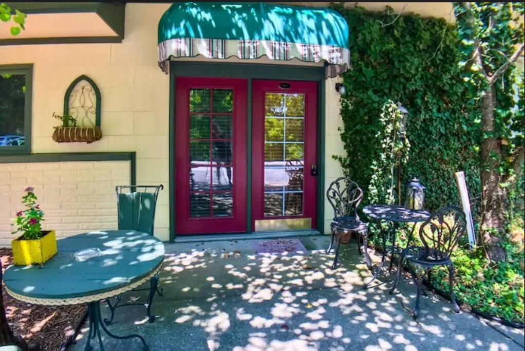 Appartamento Jacuzzi 206 At Tradewinds Eureka Springs